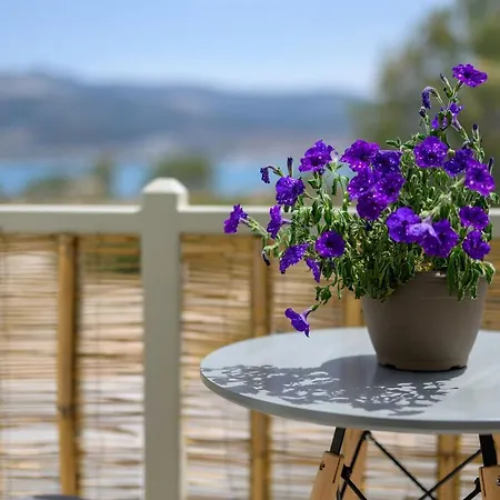 Meltemi * Αντίπαρος